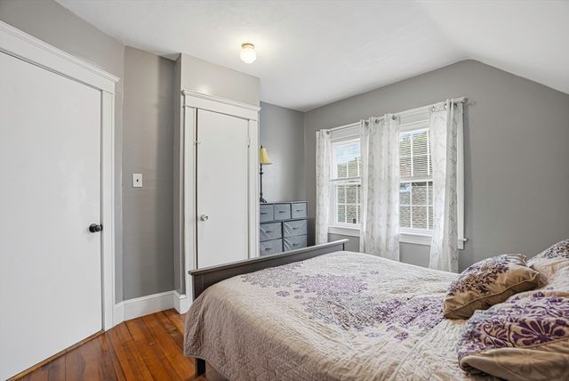 24 Henry St, Mansfield, MA 02048