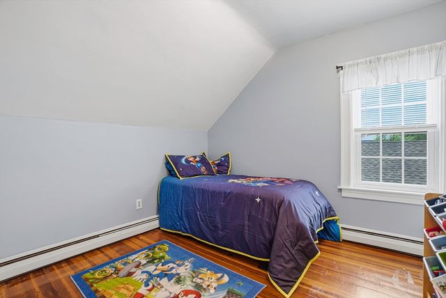 24 Henry St, Mansfield, MA 02048