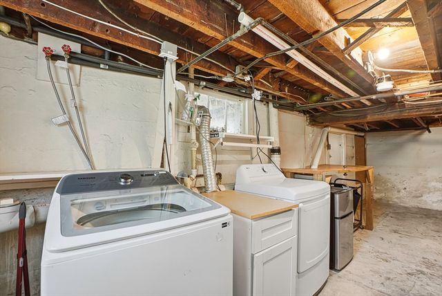 24 Henry St, Mansfield, MA 02048