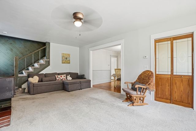 24 Henry St, Mansfield, MA 02048