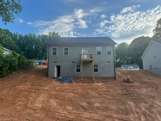 132 Pinnix Street, Jonesville, NC 28642