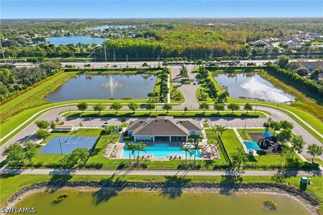 15388 Wildflower CIR, Naples, FL 34119