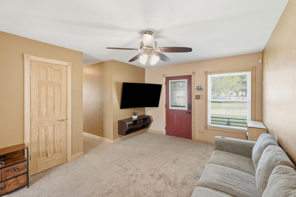3221 Hopkins Street, Steger, IL 60475 — photo 3