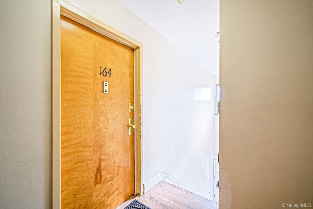 1 Hemlock Drive F164, Bay Shore, NY 11706 — photo 3