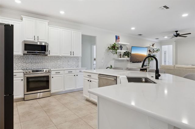 1406 DEUCE CIRCLE, Davenport, FL 33896