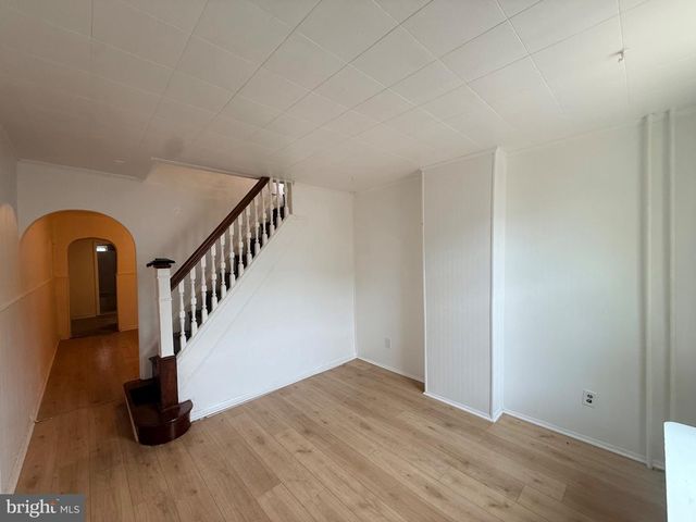 2839 ALMOND ST, Philadelphia, PA 19134