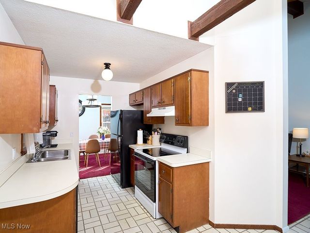 26511 Locust Drive, Olmsted Falls, OH 44138