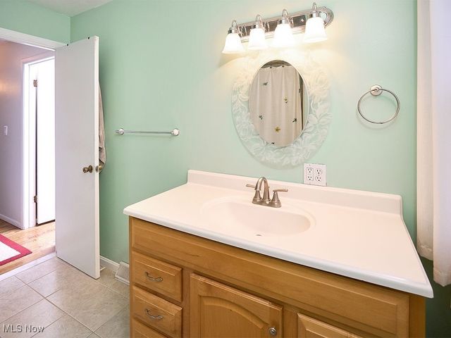 26511 Locust Drive, Olmsted Falls, OH 44138