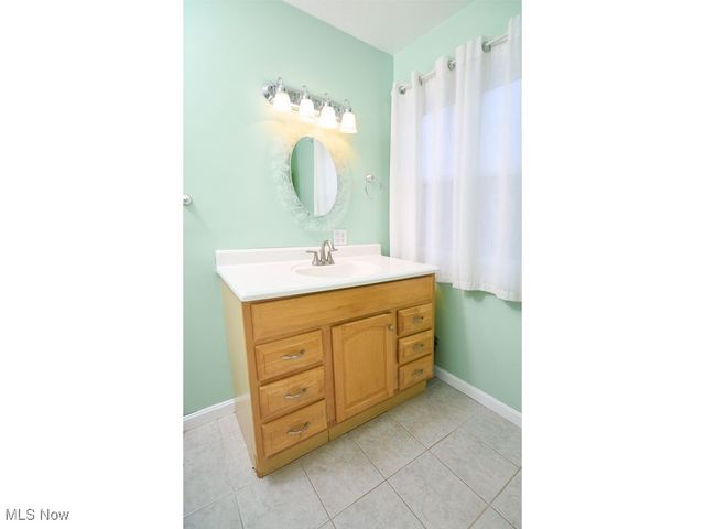 26511 Locust Drive, Olmsted Falls, OH 44138