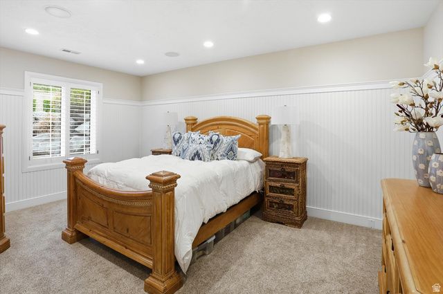 963 E OLD ENGLISH RD, Draper, UT 84020
