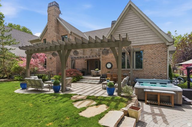 963 E OLD ENGLISH RD, Draper, UT 84020