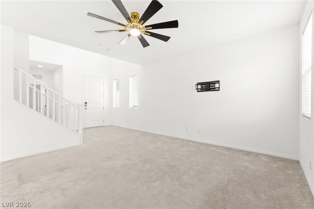528 Sunny Pointe Street, Henderson, NV 89011 — photo 2