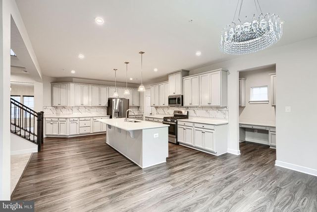 13605 OTONO DR, Mount Airy, MD 21771