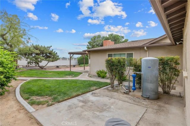 1714 N Blythe, Fresno, CA 93722