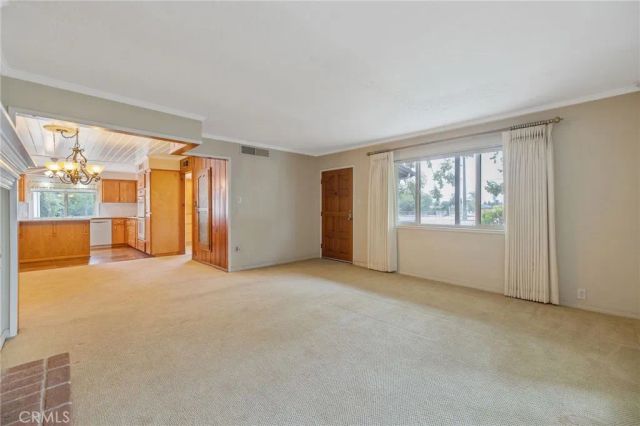 1714 N Blythe, Fresno, CA 93722