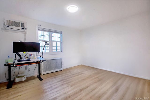 64-55 Springfield Boulevard 6455, Oakland Gardens, NY 11364