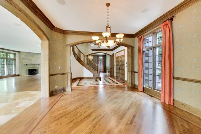 1106 Astor Place, Glencoe, IL 60022