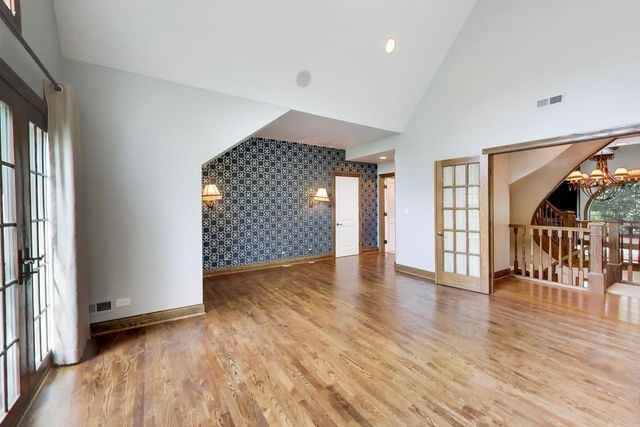 1106 Astor Place, Glencoe, IL 60022