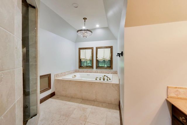 1106 Astor Place, Glencoe, IL 60022