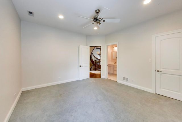 1106 Astor Place, Glencoe, IL 60022
