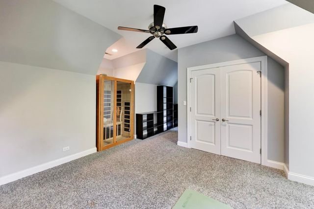 1106 Astor Place, Glencoe, IL 60022