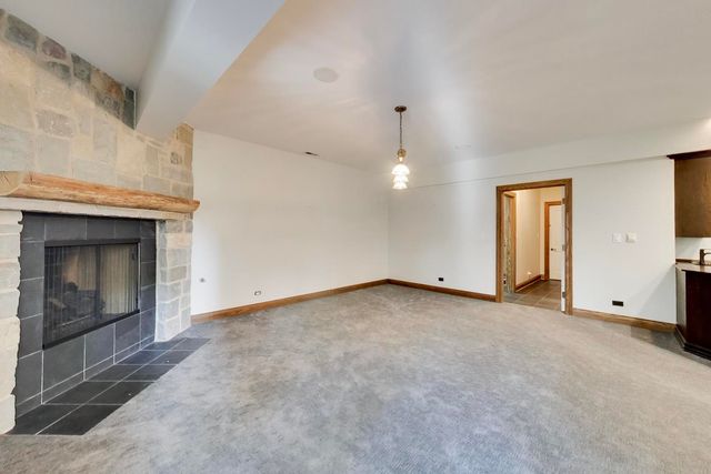 1106 Astor Place, Glencoe, IL 60022