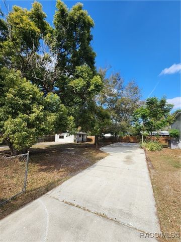 9807 Tom Street, Hudson, FL 34669