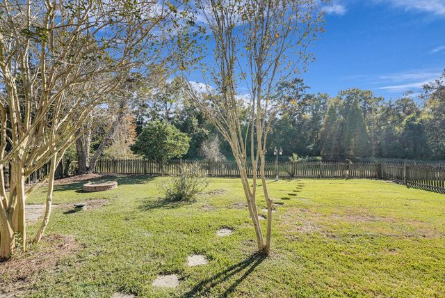 20 Creek Bend Drive, Summerville, SC 29485