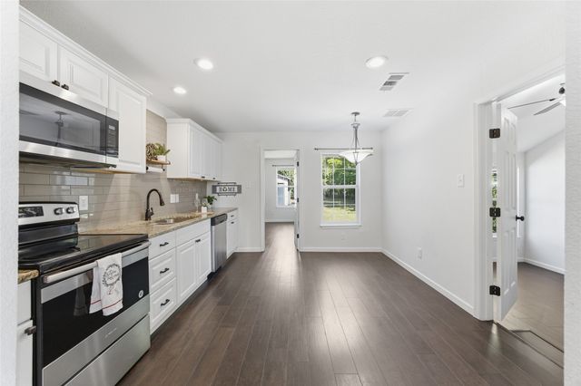 3012 Hunter Street, Fort Worth, TX 76112