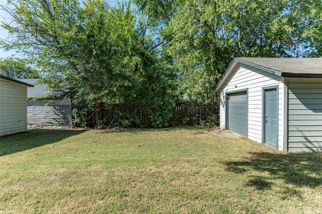 3012 Hunter Street, Fort Worth, TX 76112