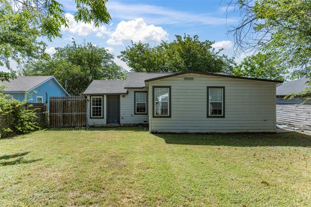 3012 Hunter Street, Fort Worth, TX 76112
