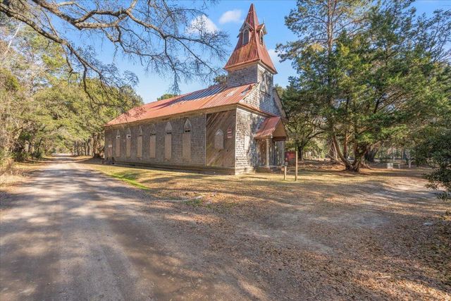336 Drayton Street, Mcclellanville, SC 29458
