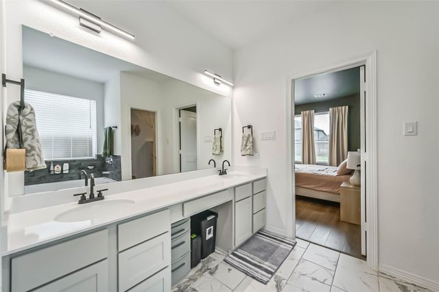 32403 Clouser Crawdad Court, Fulshear, TX 77441