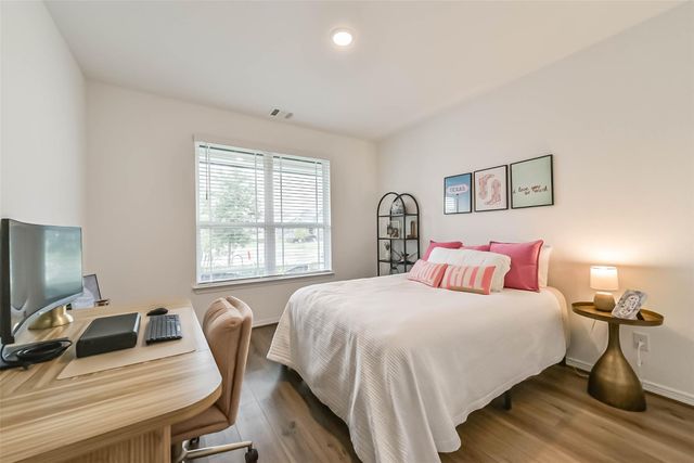32403 Clouser Crawdad Court, Fulshear, TX 77441