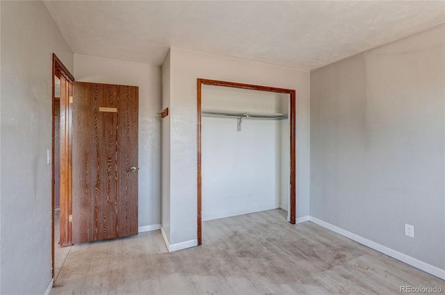 18466 E Crestline Circle, Aurora, CO 80015