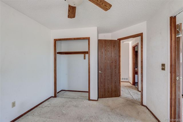 18466 E Crestline Circle, Aurora, CO 80015