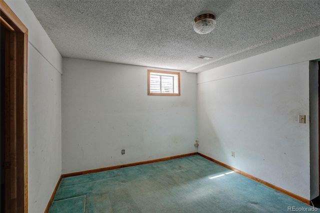 18466 E Crestline Circle, Aurora, CO 80015