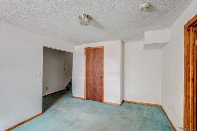 18466 E Crestline Circle, Aurora, CO 80015