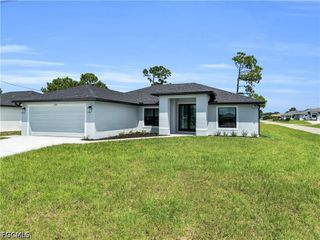 4200 14th ST SW, Lehigh Acres, FL 33976