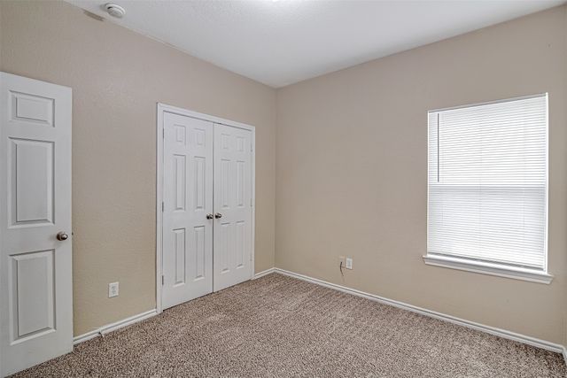 824 Walnut Street, Burleson, TX 76028