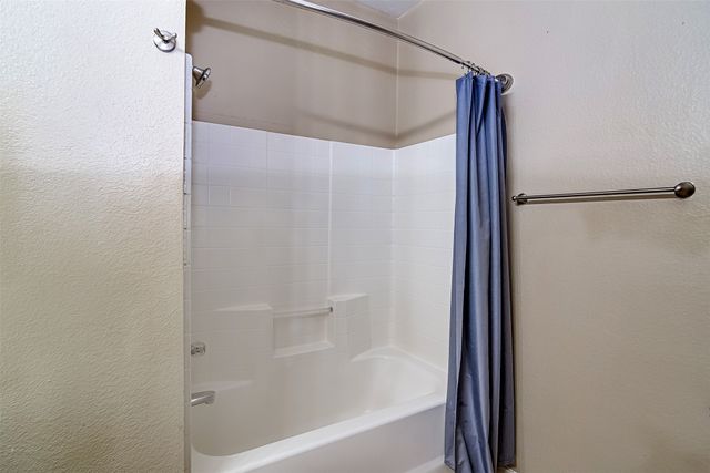 824 Walnut Street, Burleson, TX 76028