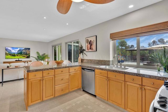 327 Islander Street, Oceanside, CA 92054