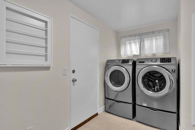 327 Islander Street, Oceanside, CA 92054