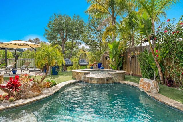 327 Islander Street, Oceanside, CA 92054