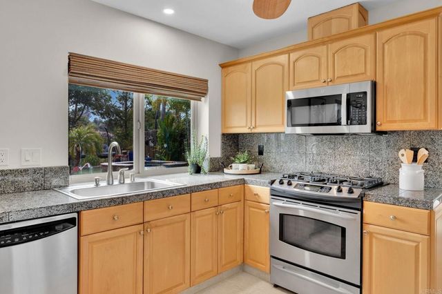 327 Islander Street, Oceanside, CA 92054