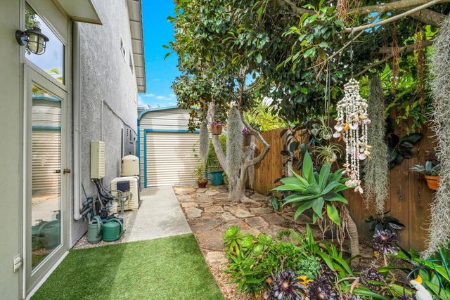 327 Islander Street, Oceanside, CA 92054