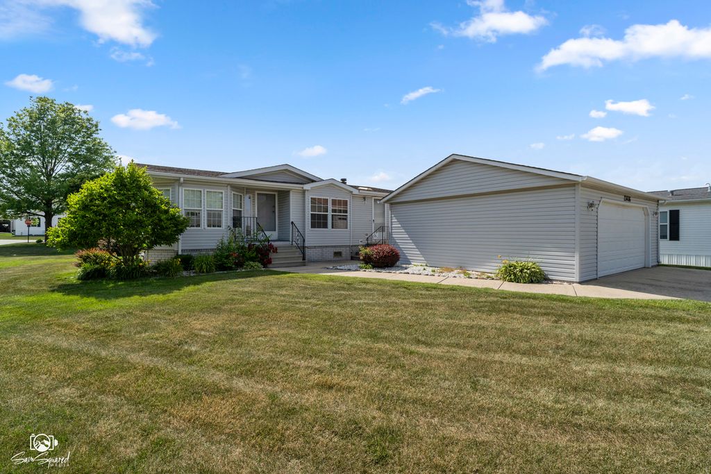 23036 S Glen Eagle Drive, Frankfort, IL 60423
