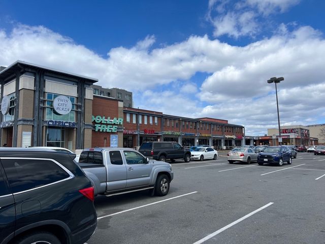 170 Gore Street 412, Cambridge, MA 02141