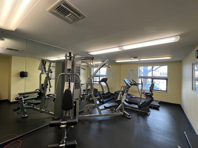 170 Gore Street 412, Cambridge, MA 02141