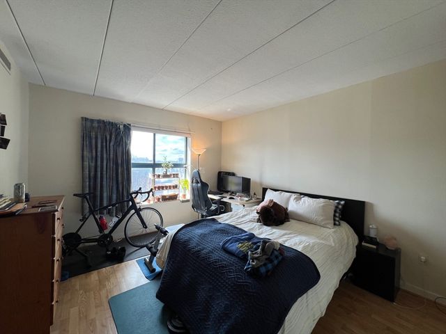 170 Gore Street 412, Cambridge, MA 02141